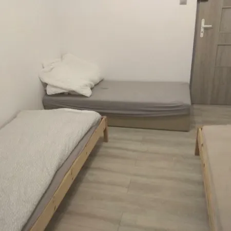 Flori Homestay Lublin
